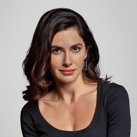 Nesrin Cavadzade